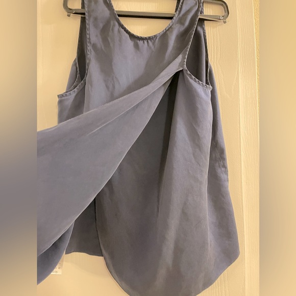 Lunya Washable 100% Silk Tank and Pull-on Shorts Pajama Set dark blue Size Large - Picture 6 of 11